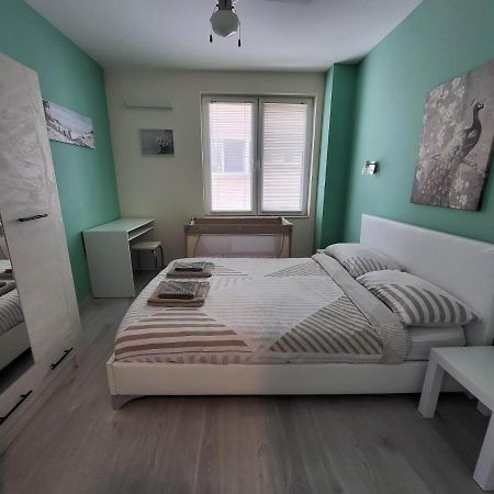 Nicky Holiday Flat Burgas Exterior foto
